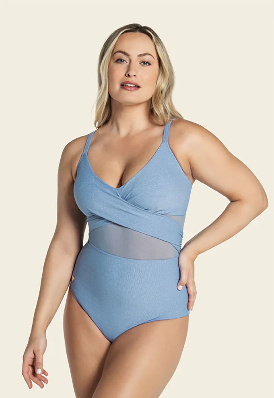 Swimsuits for big busts that still look stylish - Tweak India