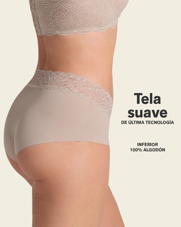 Ultra light lace trim hipster panty