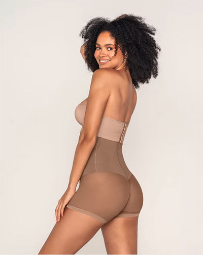 ¿Usar ropa interior debajo de las fajas shorts?