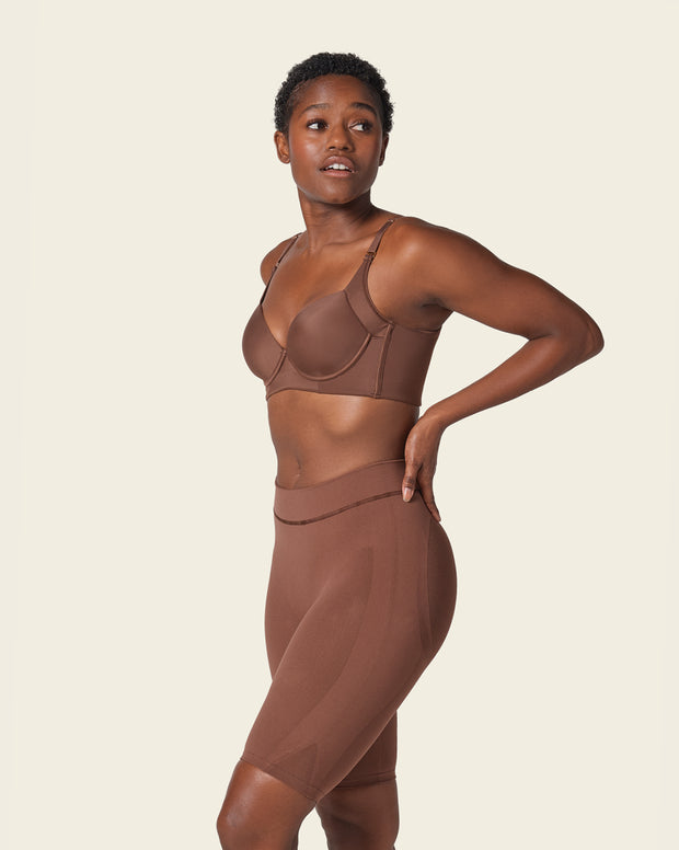 High profile back smoothing bra with soft full coverage cups