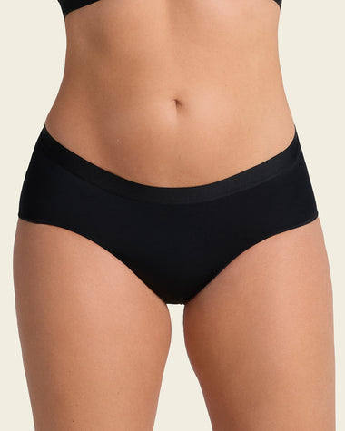 Semi low-rise smooth hiphugger panty#color_700-black