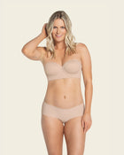 No ride-up seamless hiphugger panty
