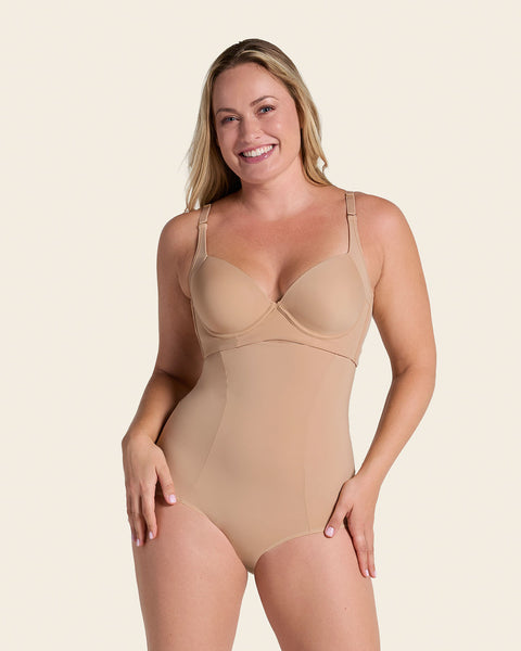 Extra High-Waisted Sculpting Classic Panty#color_801-golden-beige