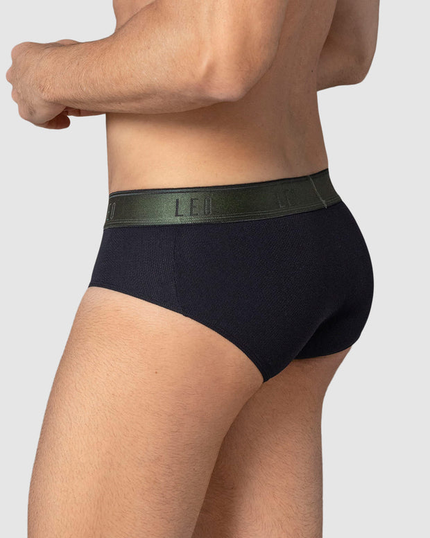 ultra-light-perfect-fit-brief-for-men