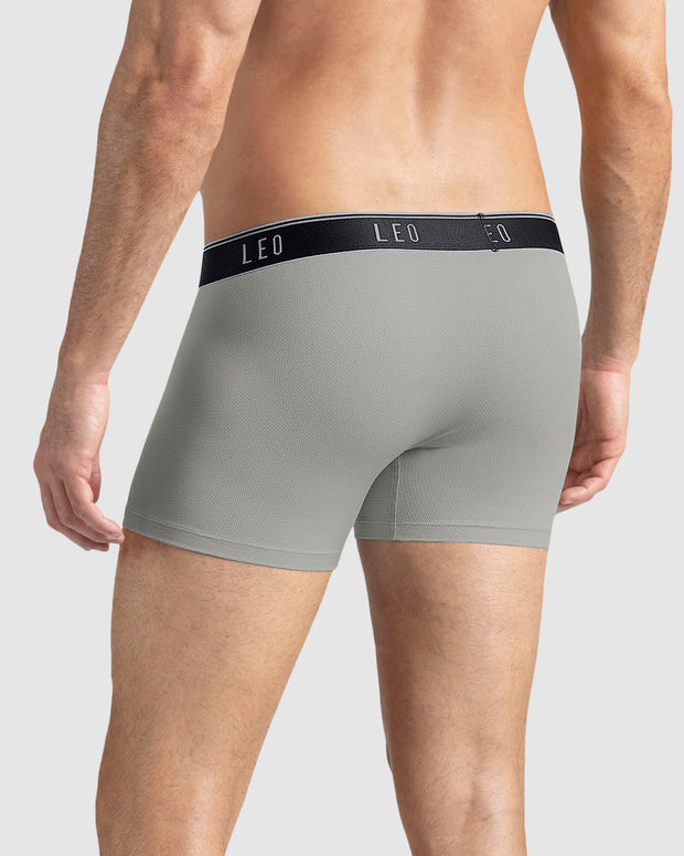 Ultra-Light Trunk with Ergonomic Pouch#color_710-light-gray
