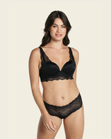 Soft cup underwire lace highlight bra the luxe essential bra#color_700-black