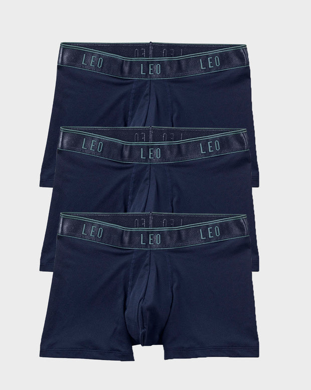 Ultra-Light Trunk with Ergonomic Pouch