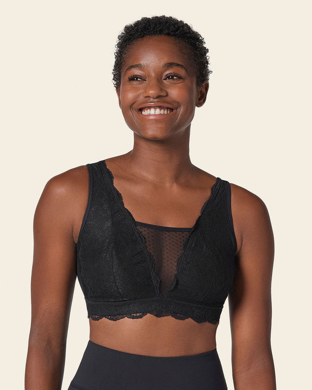 Multiwear lace pocketed bralette