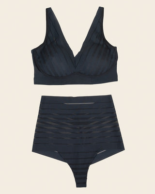 Daily Bra & UltraStripe Undetectable in Black#color_700-black