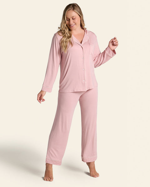 Pajama Set: Long Sleeve Shirt Long Pant Leonisa