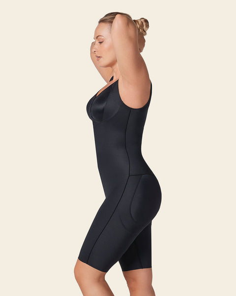 Post-surgical short girdle with outward facing seams, front hook-and-eye closure#color_700-black