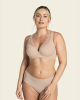 Deep coverage bra: soft lightly-lined lace underwire bra#color_802-nude