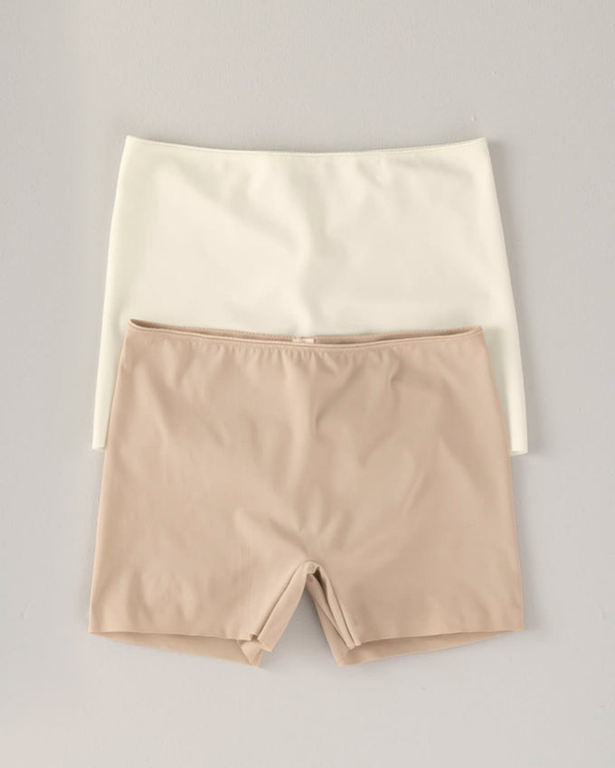 Eco-friendly seamless panty short made of recycled plastic bottles#color_253-ivory