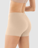Eco-friendly seamless panty short made of recycled plastic bottles#color_802-beige