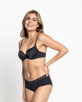 Moderate push-up bra with multiway straps#color_700-black