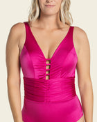 Slimming swimsuit with multiuse waistband
