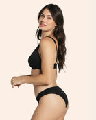 Bikini set with underwire top and tie detail bottom