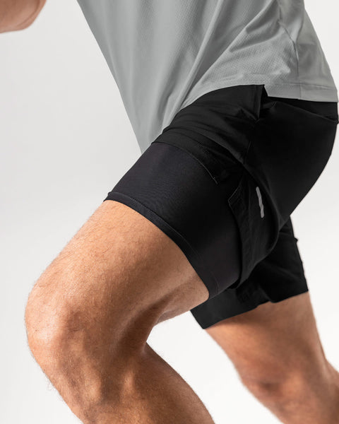 Lined active short with side pocket#color_700-black