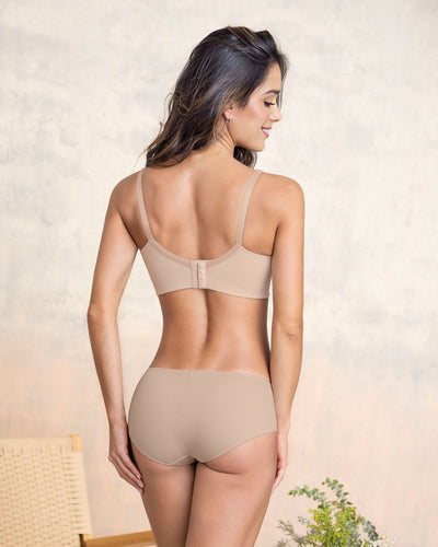 Low-rise hiphugger panty with ultra-flat seams#color_802-nude