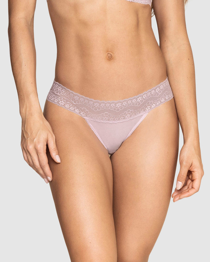 Delicate low-rise lace thong#color_452-light-pink